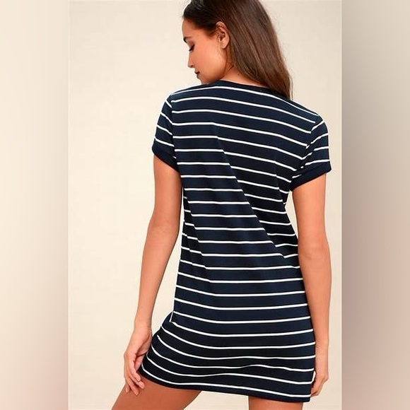 Lulu’s Cafe Society Navy Blue Striped Shirt Dress in Medium - Picture 2 of 5